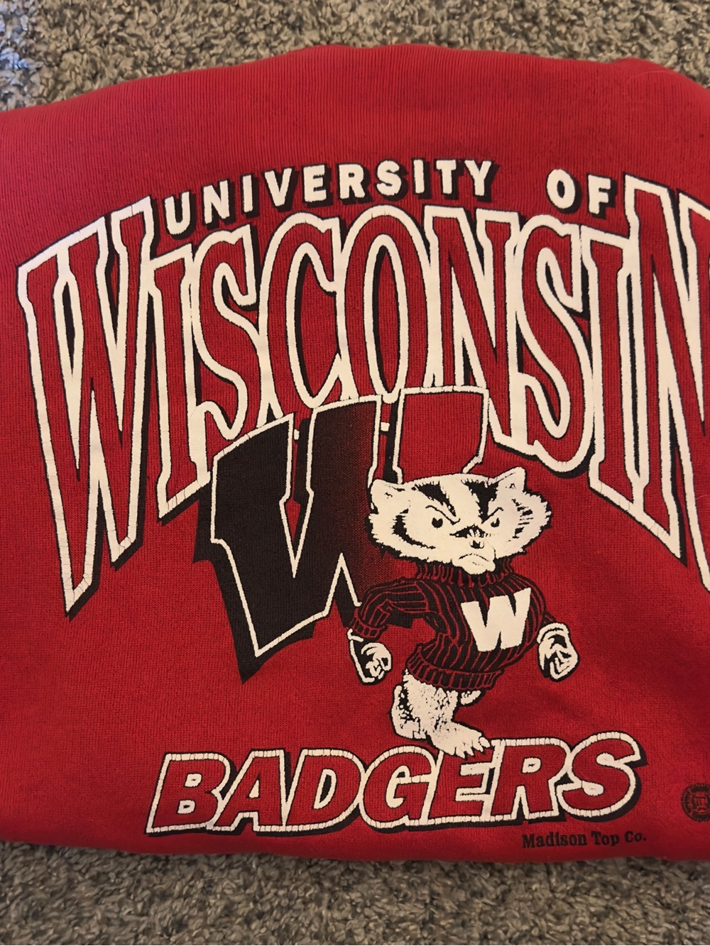 University of Wisconsin Badgers Red Men’s Large Sweatshirt